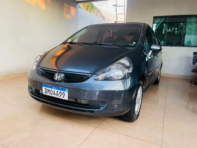 Honda Fit LX 1.4/ 1.4 Flex 8v/16v 5P Aut. 2004