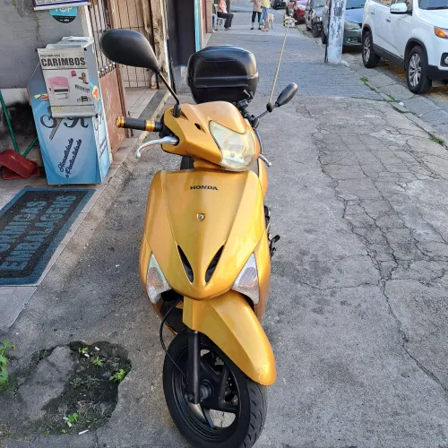 Honda lead 2011 $7.800,00