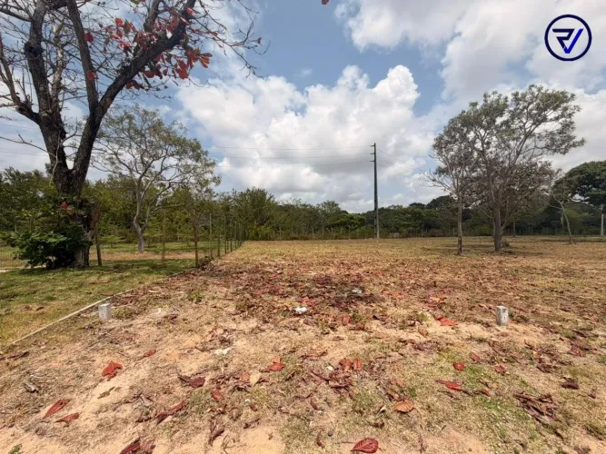 2 Lotes Juntos 300m² | Nascente | Frente ao Clube