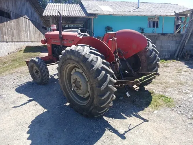 Vendo trator Massey Ferguson 65x