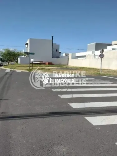 Terreno à venda no bairro JARDIM PARK REAL