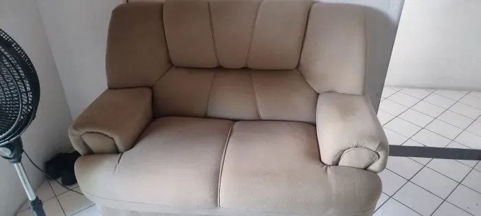 Sofá dois lugares 