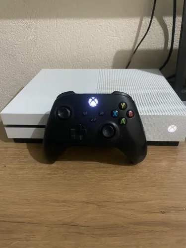 xbox one s, controle do series + 3 jogos