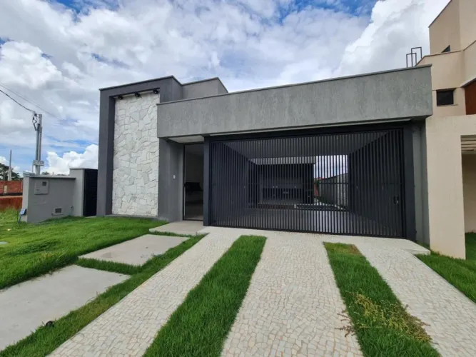 Casa - Jardins Bolonha - Rua das Quaresmeiras