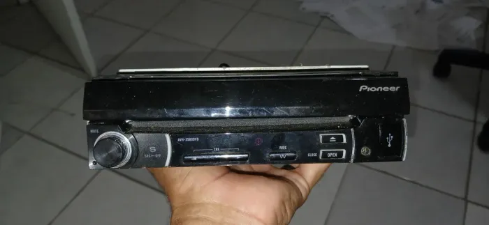 SOM PIONEER AVH-3580DVD