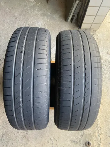 2 pneus Pirelli Cinturato P1 185/60 R15 88H