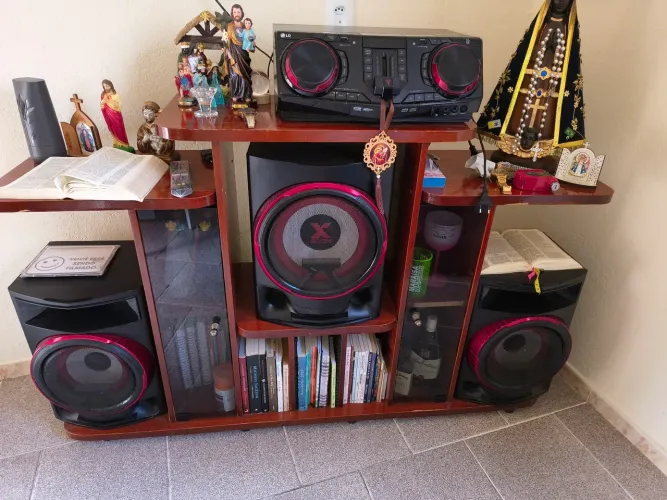 Vendo ou troco som LG