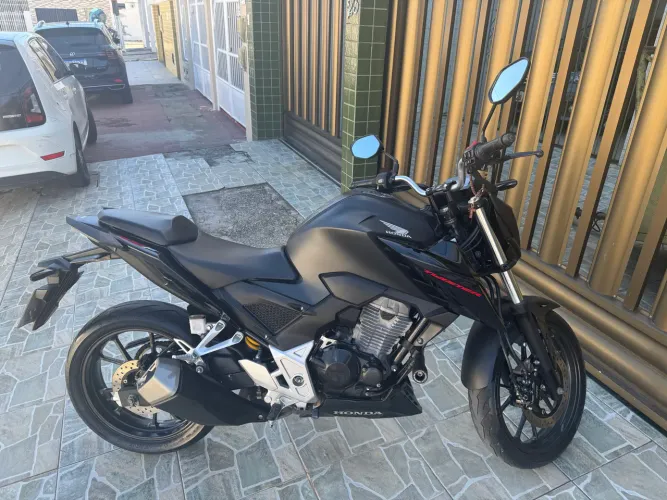 MOTO 300 TWISTER CBS