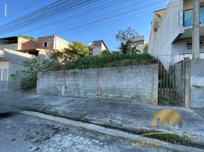 TERRENO À VENDA EM TERRA PRETA  PRONTO PARA CONSTRUIR!
