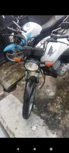 Vendo Honda /CG 125 CARGO ES e Factor 2018 <br>2012/2012 toda em dias ..<br><br>Quero 6 mil