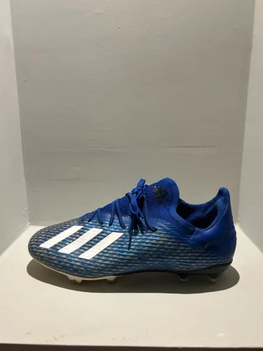 Chuteira Oficial Adidas