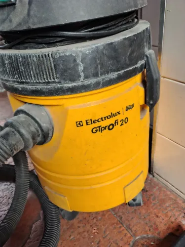 Aspirador de pó Gtprofi20