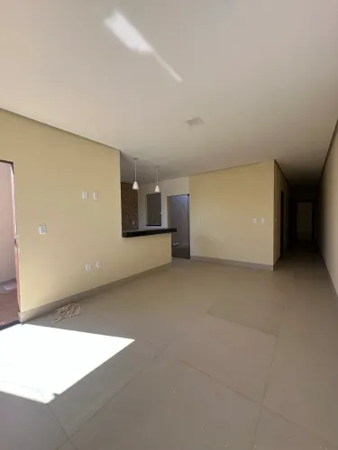 Casa a venda no Bairro Jardim Primavera
