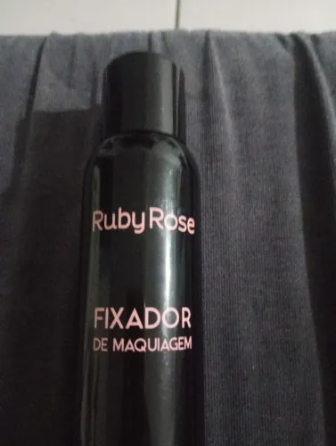 Fixador de maquiagem Ruby Rose 