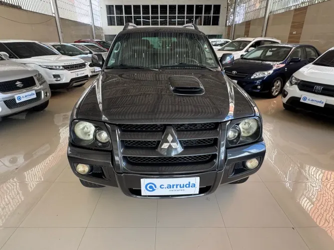Mitsubishi Pajero Sport HPE 2.5 4X4 Diesel Aut. 2011