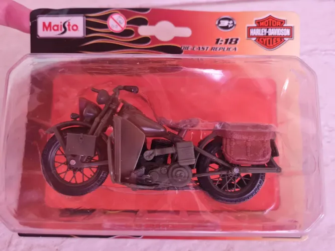 Moto colecionável 1:18. Harley-Davidson
