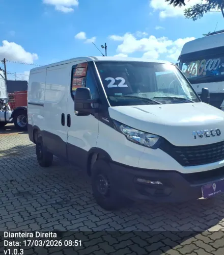Iveco Daily Furgão 30-130 2.3 9M³ (die)(e5) 2022