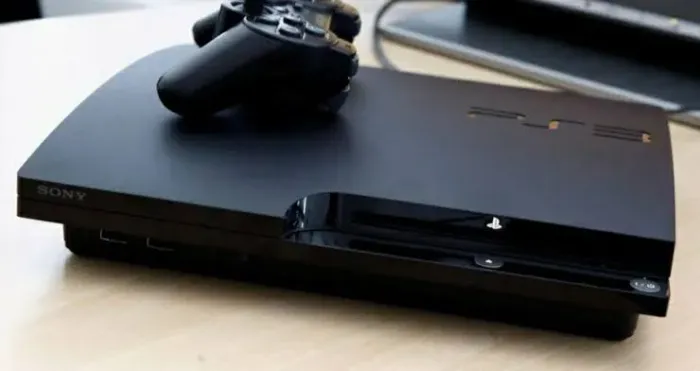 Playstation 3 slim desbloqueado 500gb com vários jogos.controle original todos os cabos