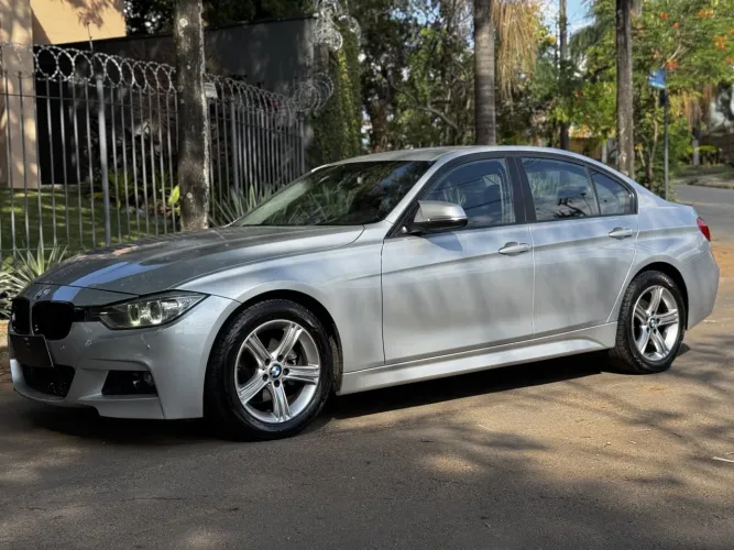 BMW 320I A 2.0 Turbo/activeflex 16V 184cv 4P 2015