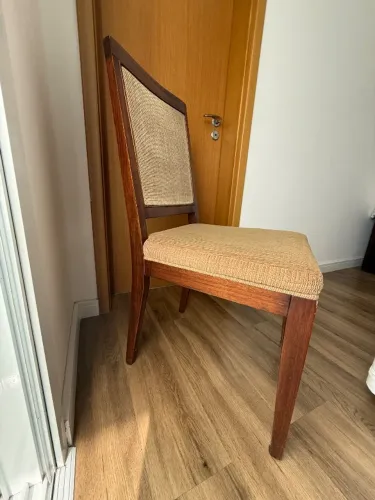 Conjunto cadeiras encosto palhinha 