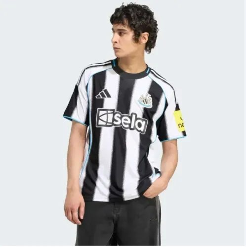 Camisa Newcastle 2024 torcedor Adidas (72cm x 48cm)