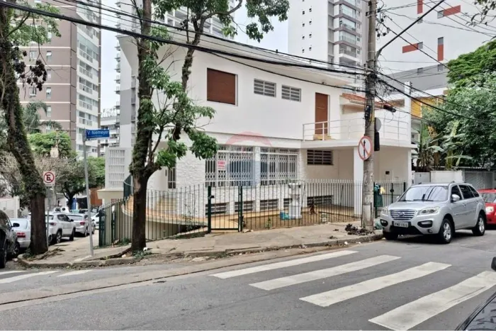 CASA COMERCIAL PARA ALUGAR NA VILA MADALENA