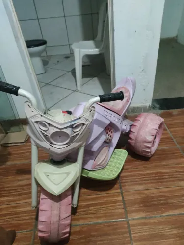 Moto elétrica precisa trocar bateria