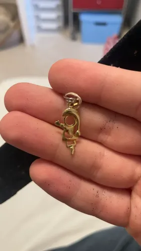 Pingente de ouro 18k criança