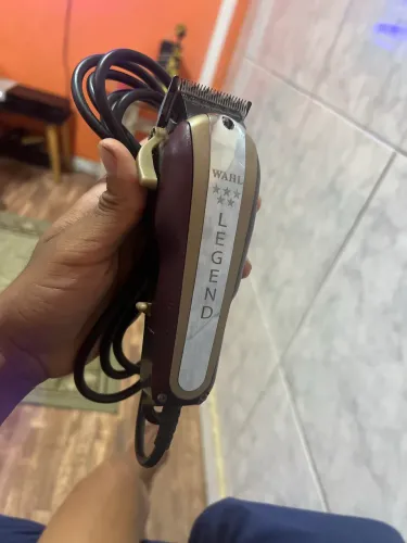 Máquina de cortar cabelo Wahl Legend  