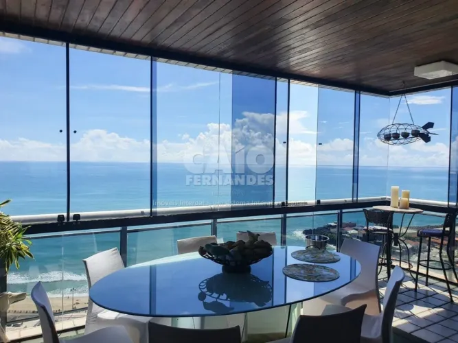 Apartamento no condomínio Plaza Atlântico