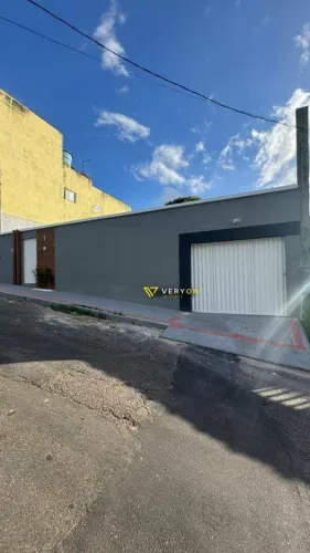 Casa com 3 dormitórios à venda, 130 m² por R$ 850.000,00 - Santos Dumont - Vila Velha/ES