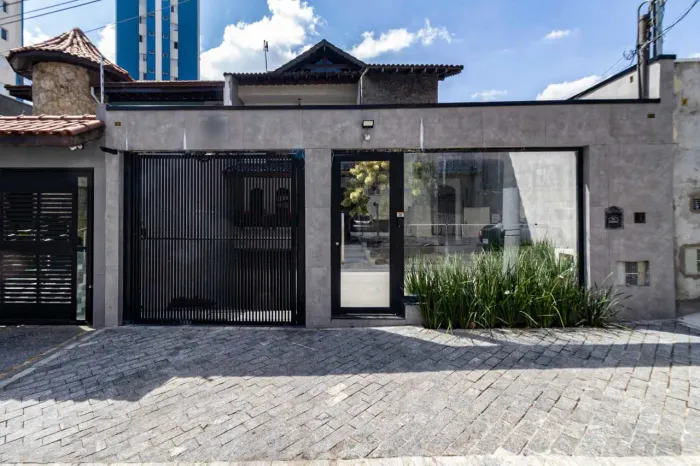 Casa comercial na Rua Pitinga, 191 450 m²
