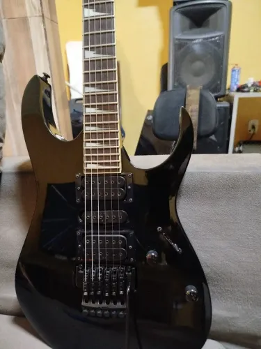 Guitarra Ibanez Gr370 DX muito nova já blindada