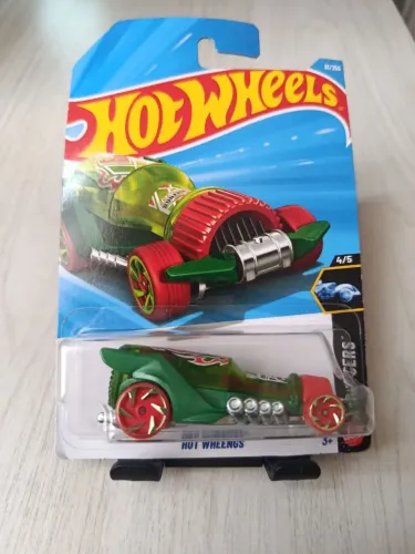 Hot Wheels Hot Wheengs T-HUNT
