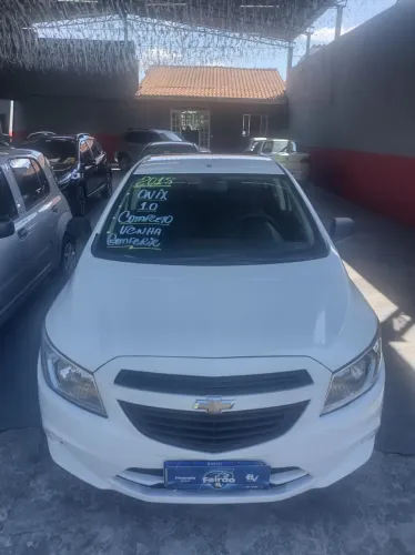 Chevrolet Onix JOY Hatch 1.0 8V Flex Mec. 4P 2018