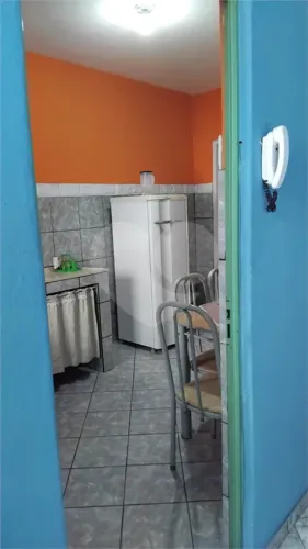 Kitnet com 1 quartos para locação em Duzentos e quarenta e nove - RJ