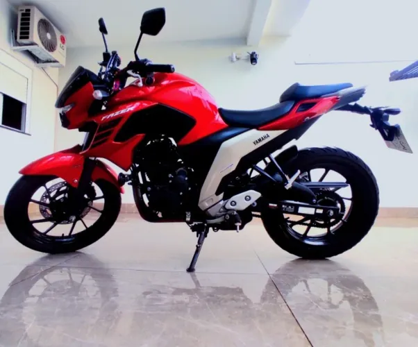 FZ25 VERMELHA 2022 VENDO