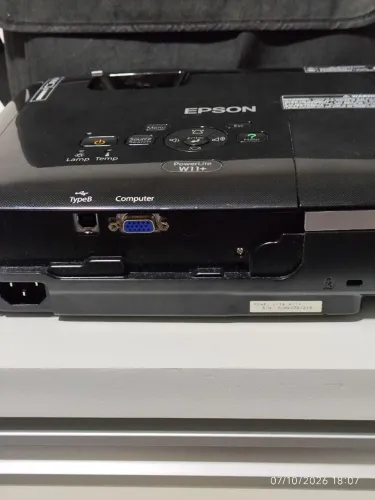 Vendo projetor Epson W11+