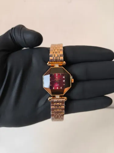 Relógio Feminino Dourado Luxo Quartzo Pulseira de Aço Inoxidável