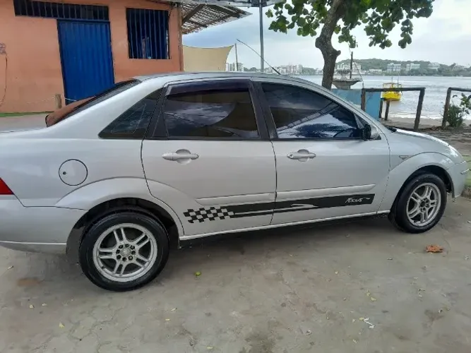 Ford Focus Sedan 1.6/1.6 Flex 8v/16v 4P Mec. 2007