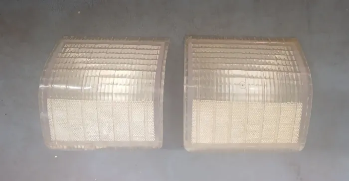 Lanternas dianteiras esquerda Opala 80 a 87