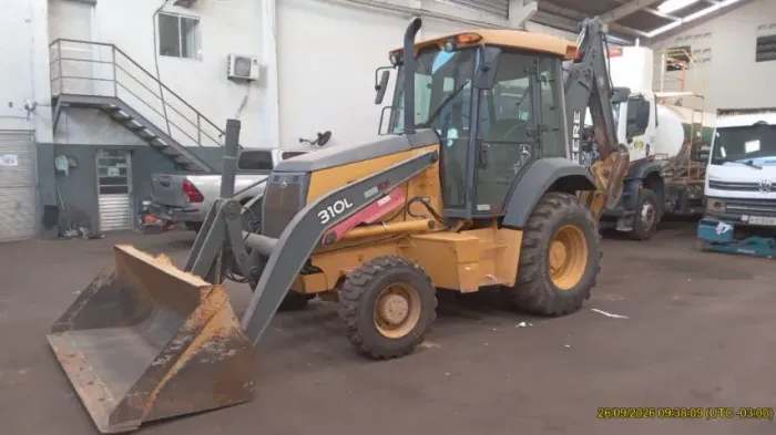 RETROESCAVADEIRA JOHN DEERE 310 2019