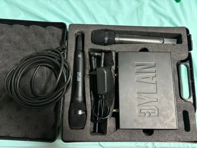 Microfone Dylan D800 semi novo