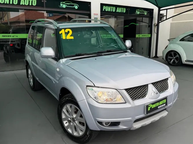 Mitsubishi Pajero TR4 2.0 Flex 16V 4X2 Mec. 2012