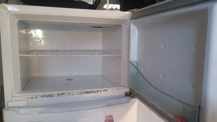 Geladeira Consul 334L