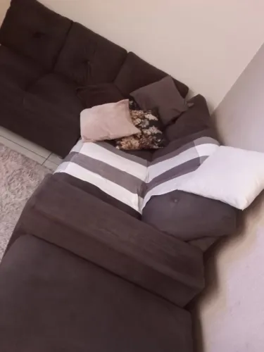 Sofa em perfeito estado com puff ACEITO TROCA CELULAR OU NOTEBOOK 
