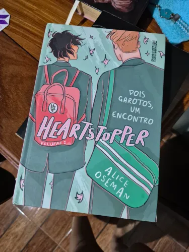 HEARTSTOPPER- Alice Oseman