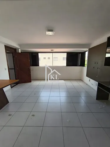 Excelente Apto 3º andar - 2 Quartos -Vista Livre - Arara Vermelha - Nova Parnamirim