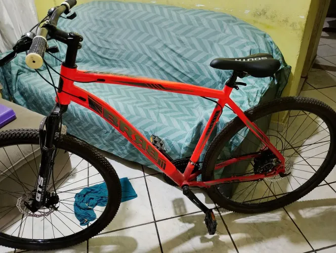 VENDO BICICLETA