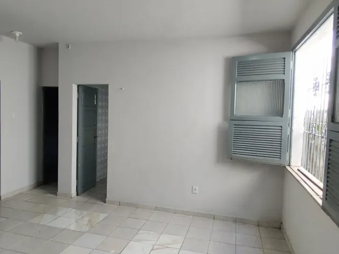 Apartamento com 2 quartos na Av Pedro Miranda - px ao Sambódromo